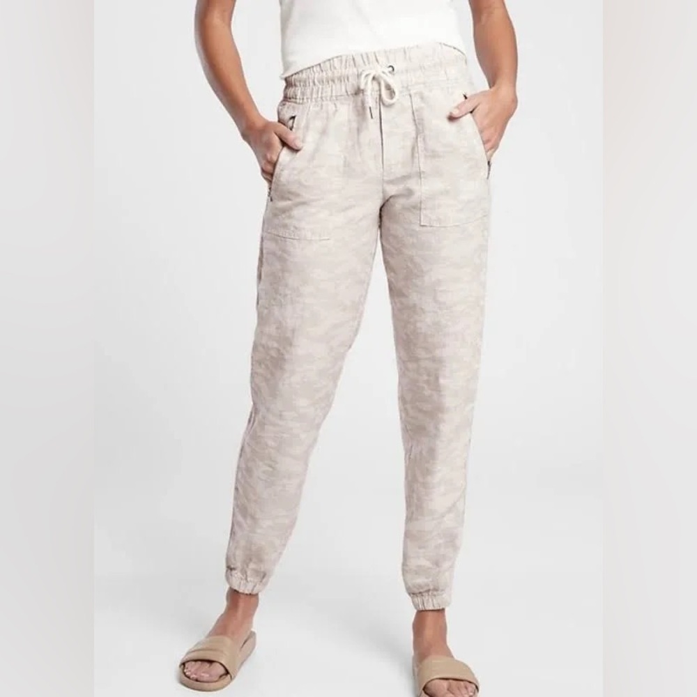 Athleta Linen Cabo Jogger in Cream Camo